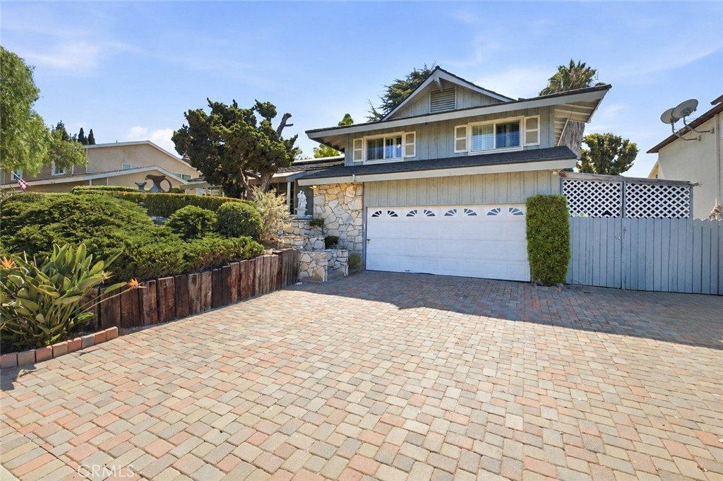 1800 Camino Centroloma, Fullerton CA 92833 - photo 1