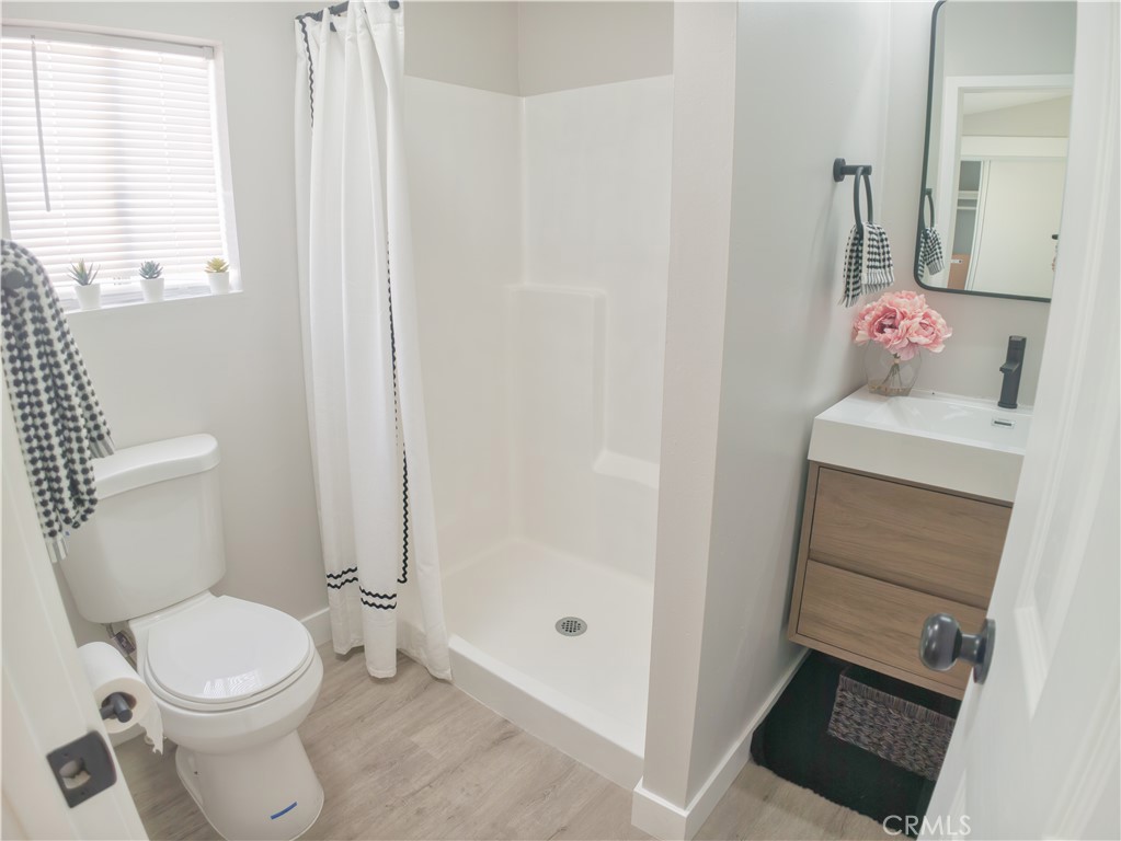 1850 W Orangethorpe 25, Fullerton CA 92833 - photo 12