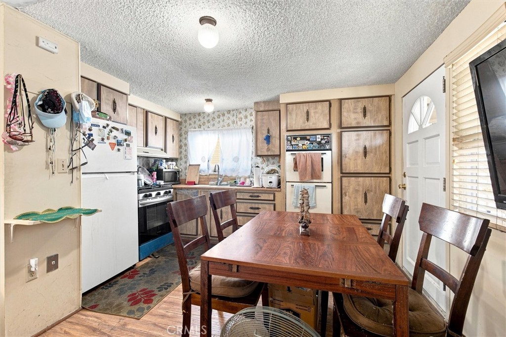 1850 W Orangethorpe Avenue W 44, Fullerton CA 92833 - photo 7