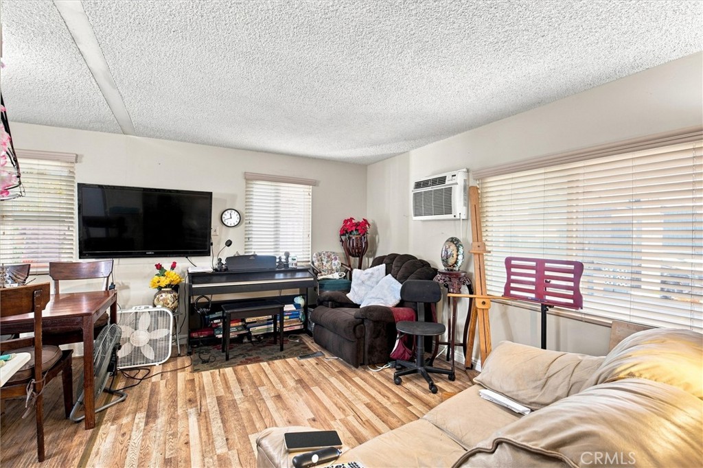 1850 W Orangethorpe Avenue W 44, Fullerton CA 92833 - photo 8