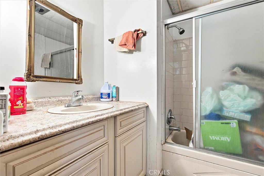 1850 W Orangethorpe Avenue W 44, Fullerton CA 92833 - photo 12