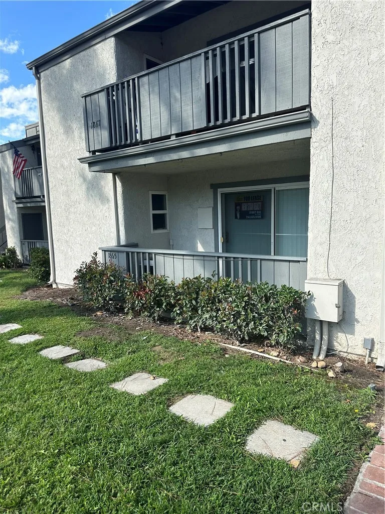 1865 Brea 102, Fullerton, CA 92835