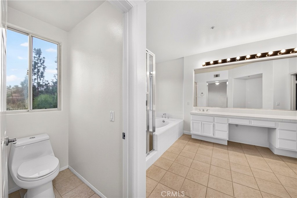 1918 Edinburgh Way, Fullerton CA 92831 - photo 15