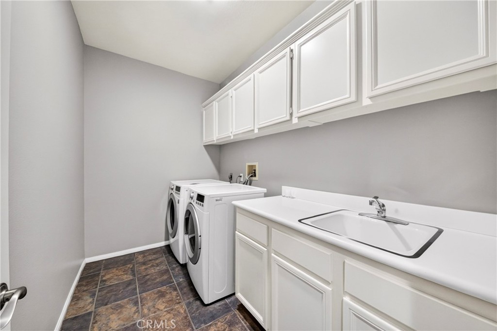 1918 Edinburgh Way, Fullerton CA 92831 - photo 34