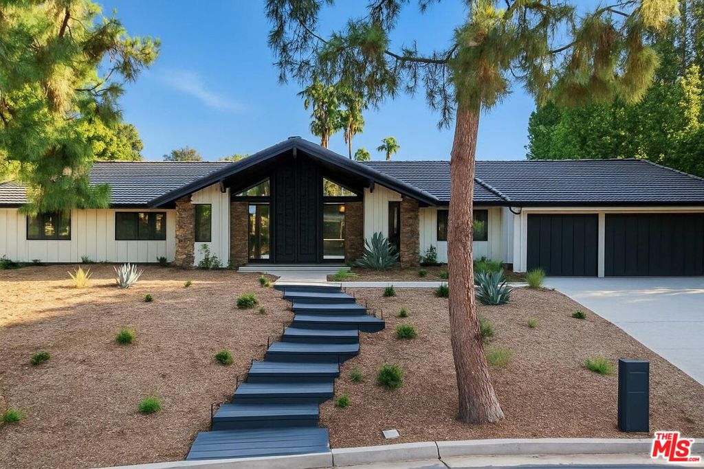 1920 Yucca Avenue, Fullerton CA 92835 - photo 1