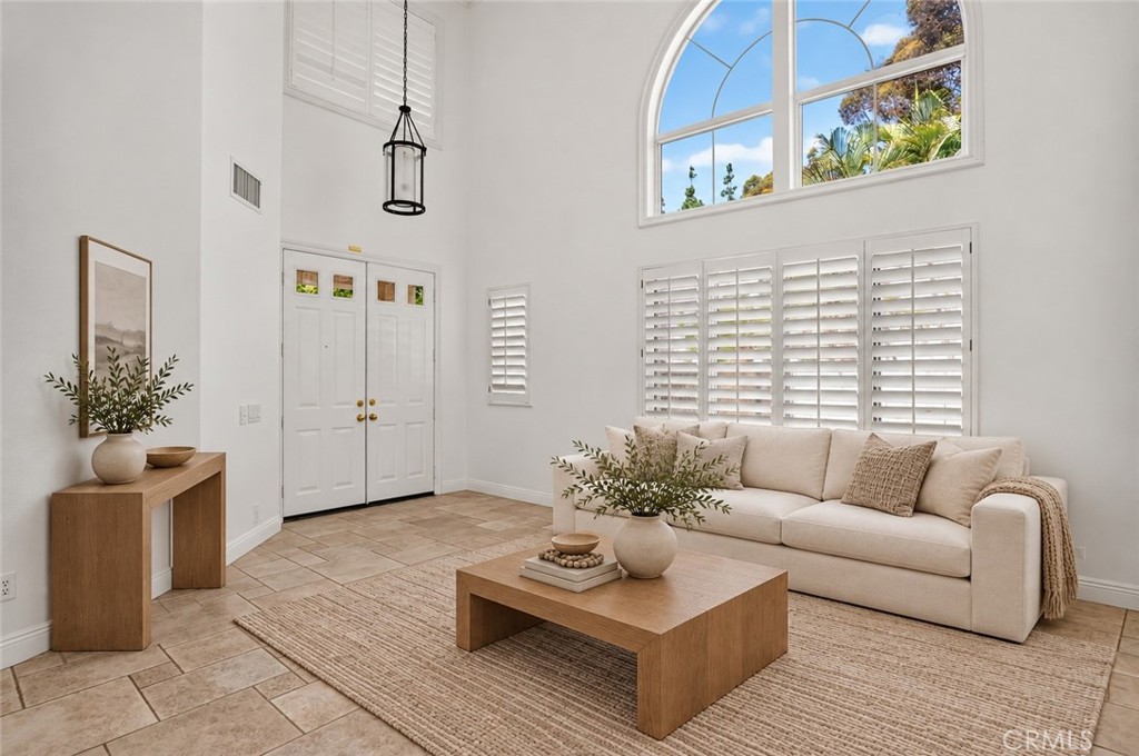 This photo has been virtually staged - 1988 Palmetto Terrace, Fullerton CA 92831 - photo 7