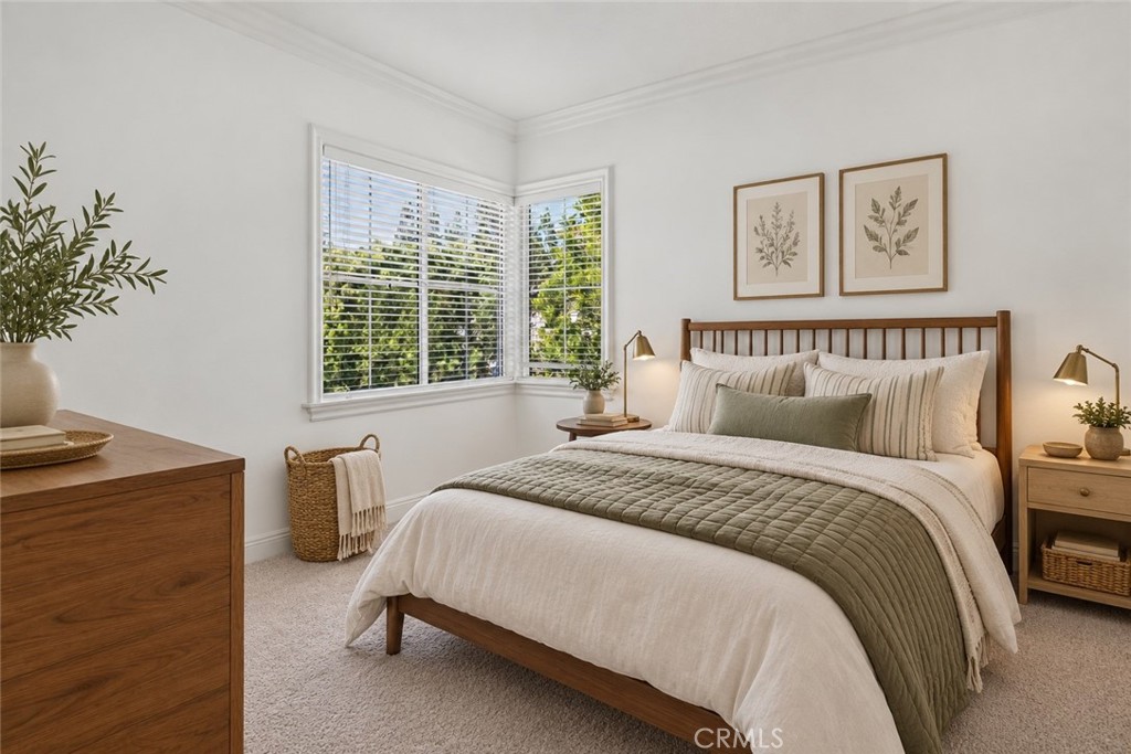 This photo has been virtually staged - 1988 Palmetto Terrace, Fullerton CA 92831 - photo 40