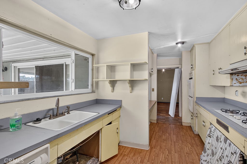 2006 Nutwood Avenue, Fullerton CA 92831 - photo 8
