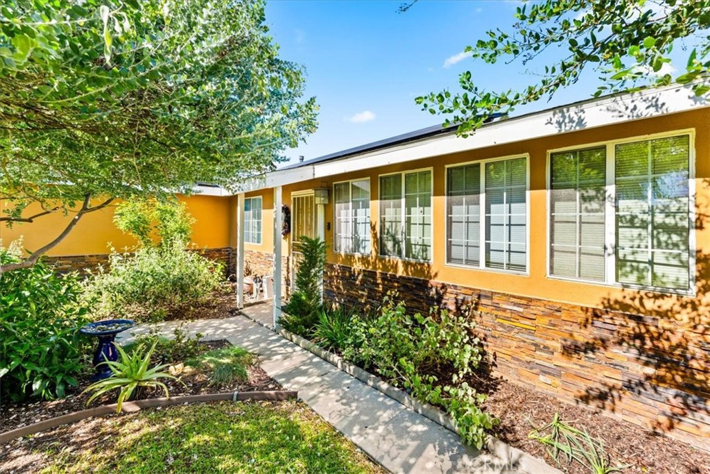 2009 W Oak, Fullerton CA 92833 - photo 1