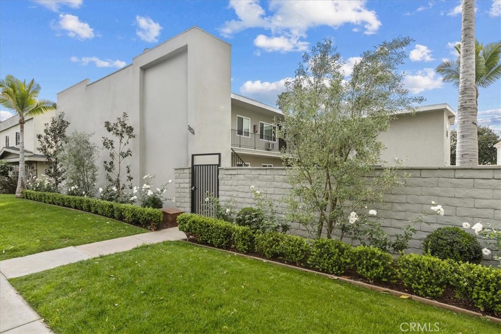 2024 E Whiting E, Fullerton CA 92831 - photo 1