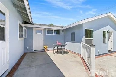 204 S Raymond, Fullerton, CA 92831