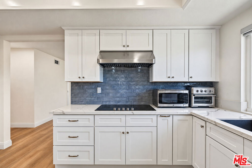 2044 Foothill Drive, Fullerton CA 92833 - photo 15