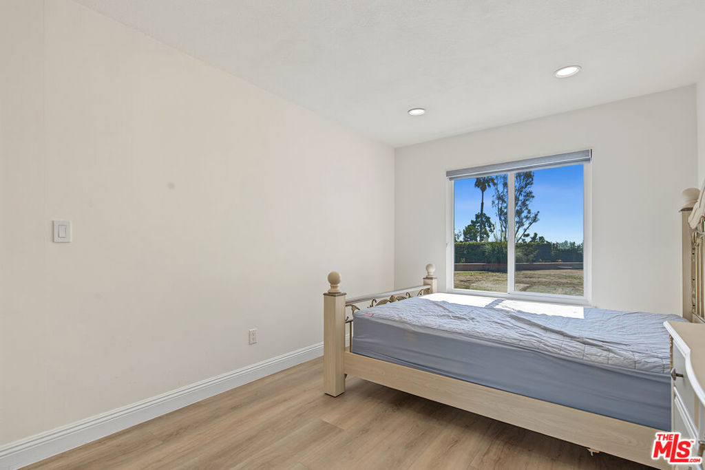 2044 Foothill Drive, Fullerton CA 92833 - photo 27