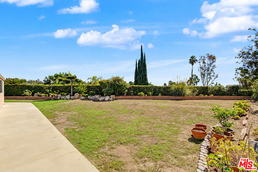 2044 Foothill Drive, Fullerton CA 92833 - photo 40