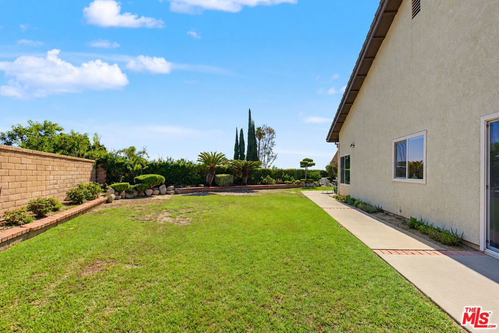 2044 Foothill Drive, Fullerton CA 92833 - photo 42