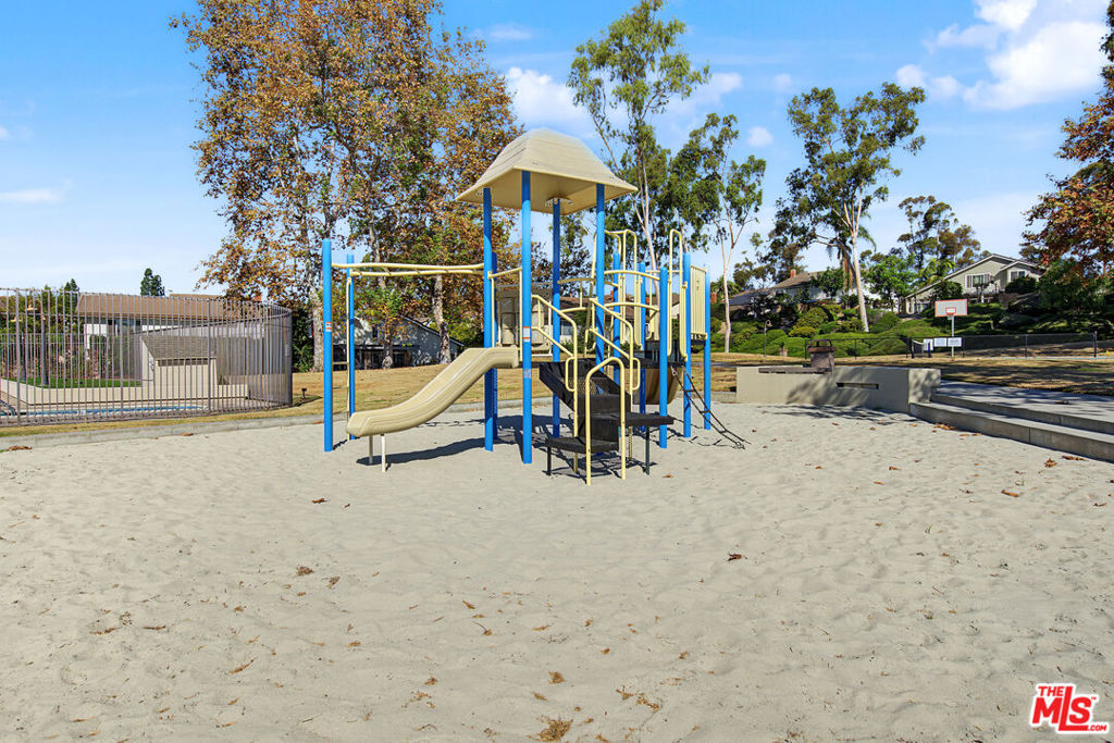 2044 Foothill Drive, Fullerton CA 92833 - photo 45