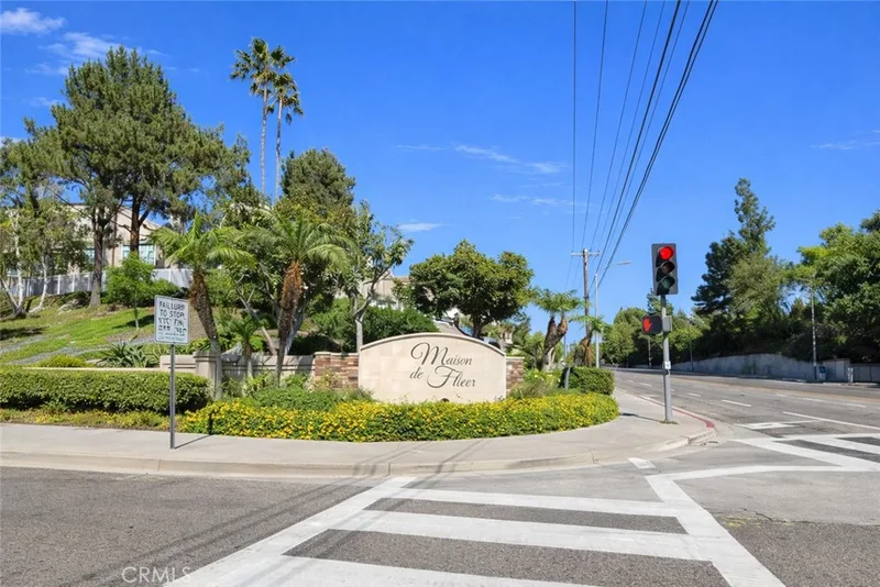 2100 Camellia Lane, Fullerton, CA 92833