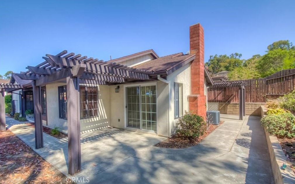 2100 Sunny Ridge Place, Fullerton CA 92833 - photo 5