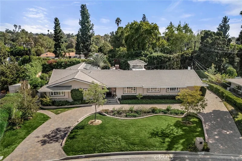 2100 Yucca Avenue, Fullerton, CA 92835