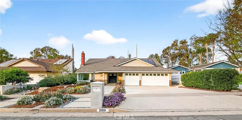 2109 Smokewood, Fullerton, CA 92831