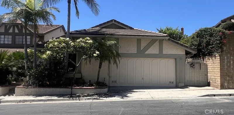 2115 Baywood, Fullerton, CA 92833