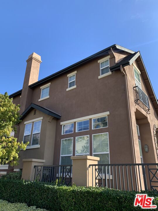 2118 Arnold Way, Fullerton CA 92833 - photo 2