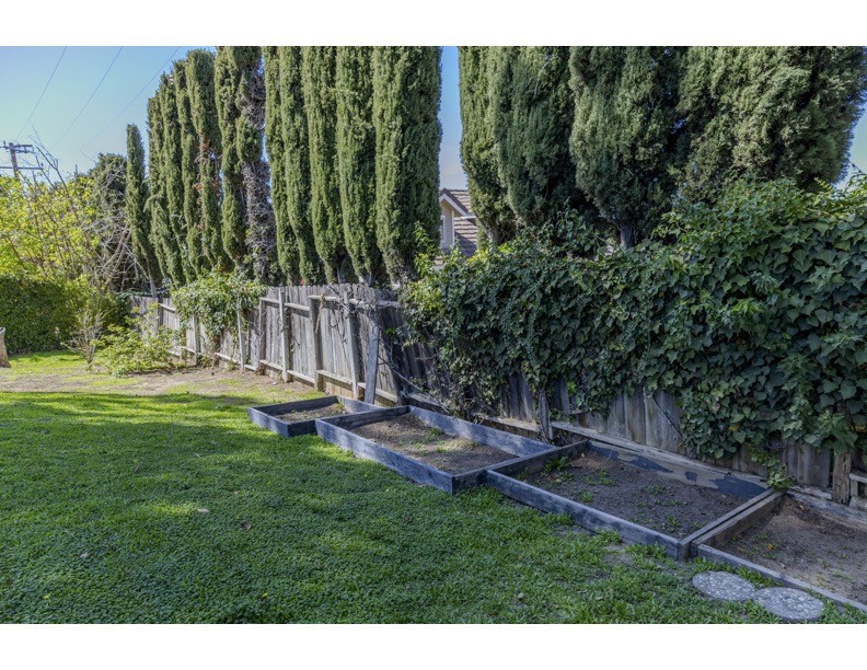 215 Altura Drive, Fullerton CA 92835 - photo 11