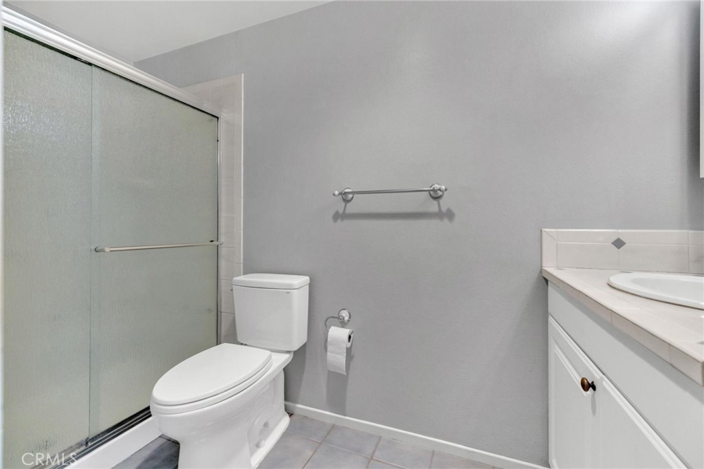 2212 Hartford, Fullerton CA 92831 - photo 28
