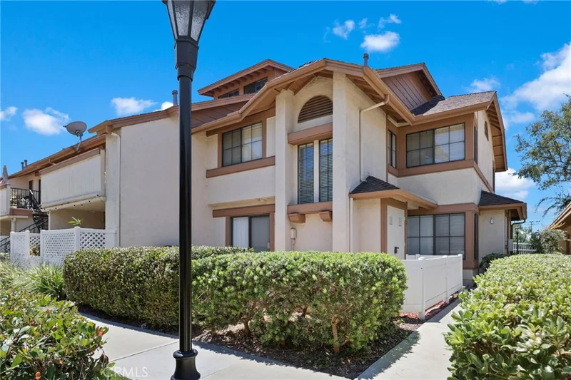 2245 Cheyenne 52, Fullerton, CA 92833