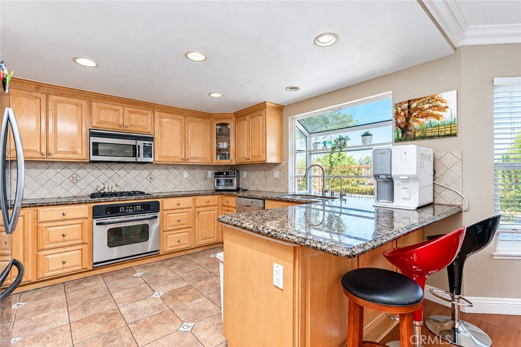 kitchen - 2245 Pickwick, Fullerton CA 92833 - photo 11