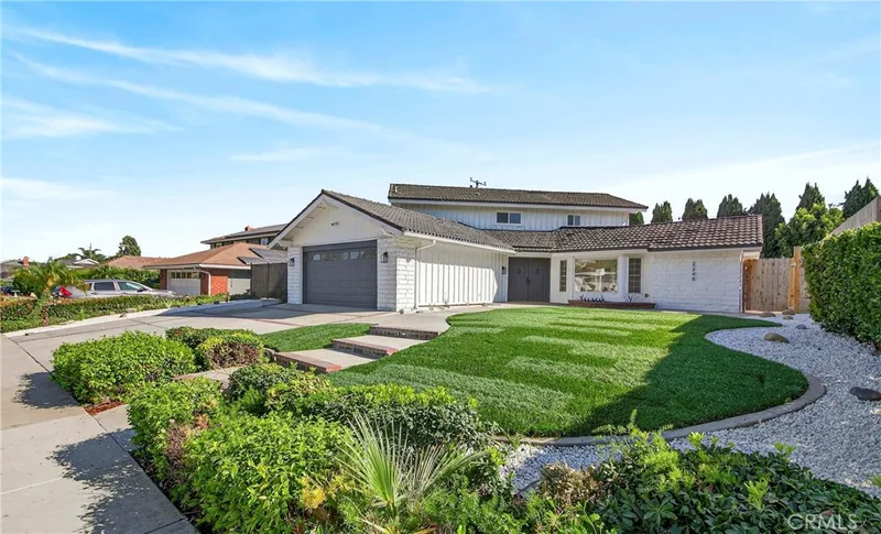 2248 El Rancho Vista, Fullerton, CA 92833