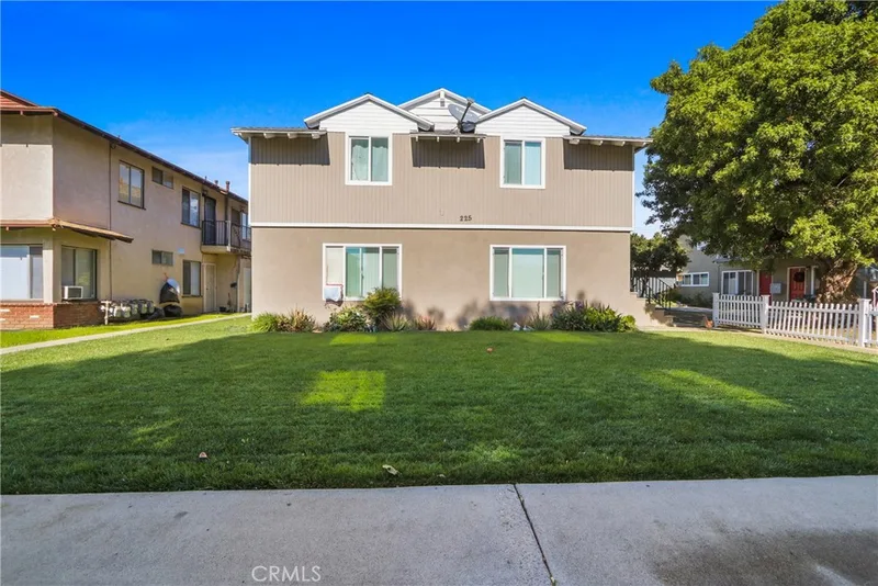 225 W Knepp, Fullerton, CA 92832