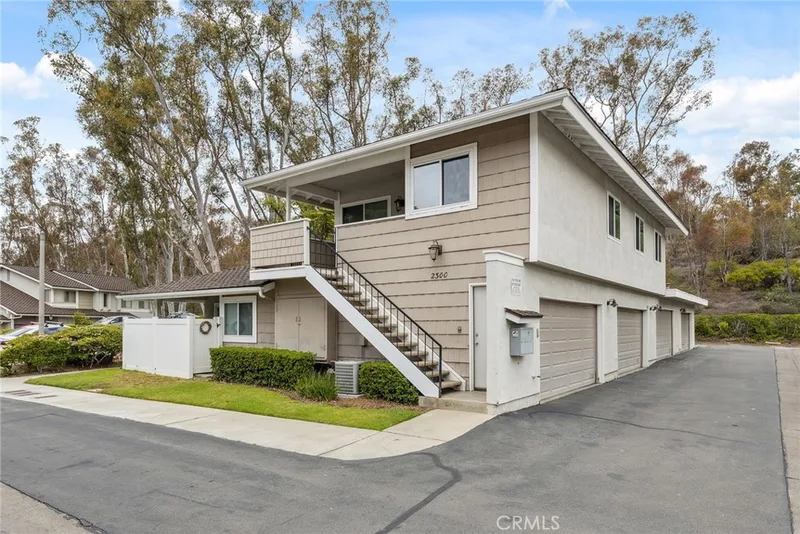 2300 Coventry Circle 2, Fullerton, CA 92833