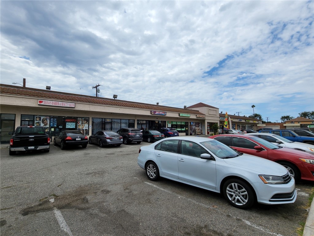 2300 W Valencia Drive, Fullerton CA 92833 - photo 5