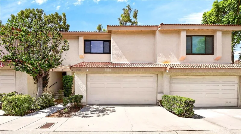 2303 W. Millstream Dr. #104, Fullerton, CA 92833