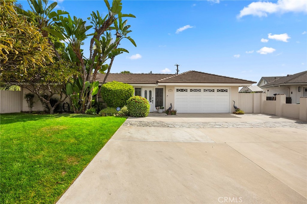 If family and education are your priorities , then this home is for you! Welcome to this executive level single story ra - 2307 Camino Recondito, Fullerton CA 92833 - photo 1