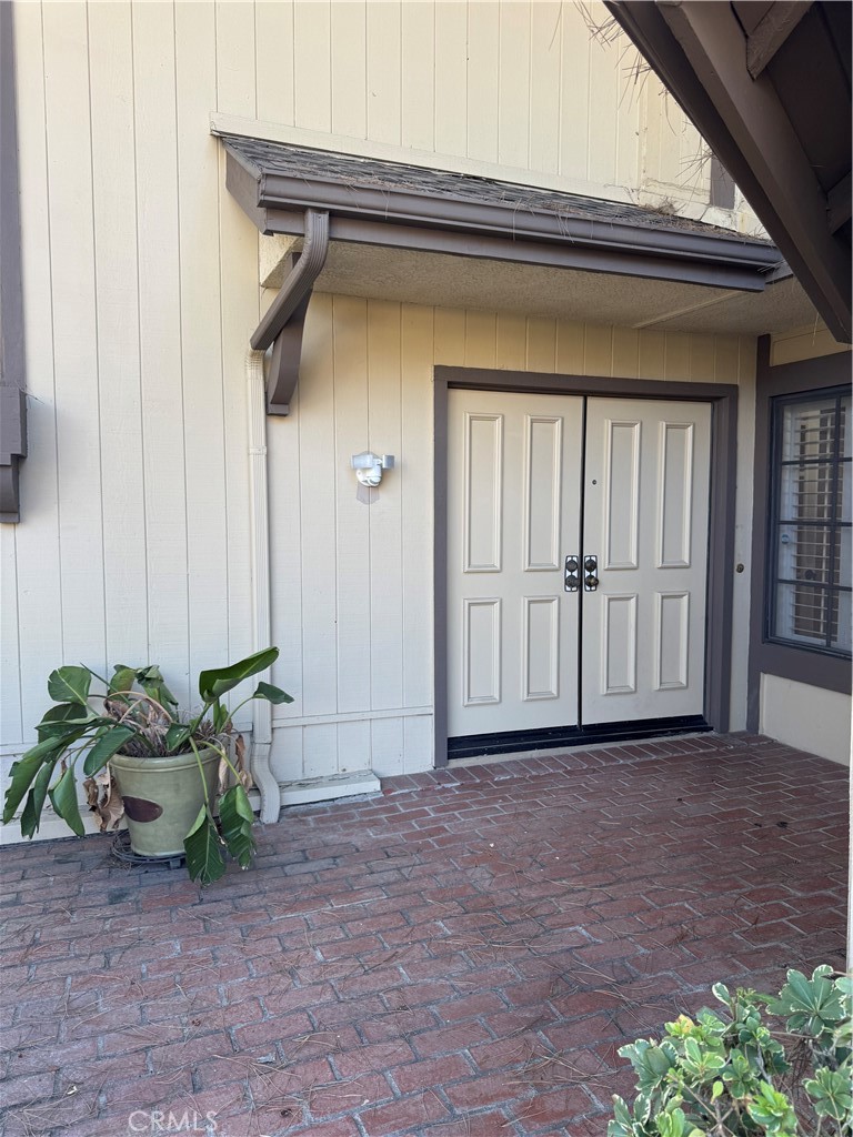 2310 Applewood, Fullerton CA 92833 - photo 2