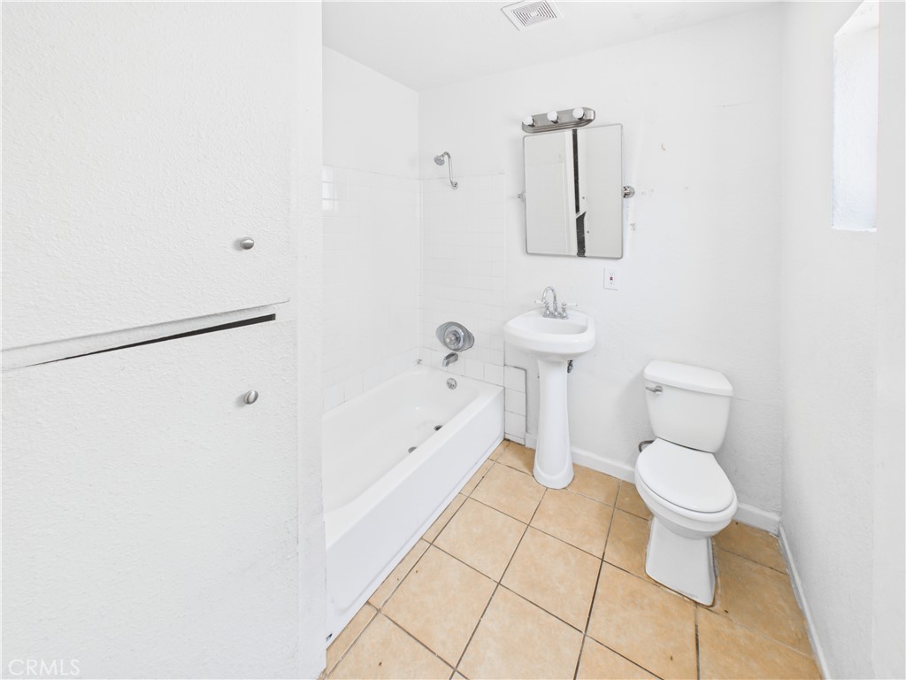 2312 Commonwealth, Fullerton CA 92831 - photo 17