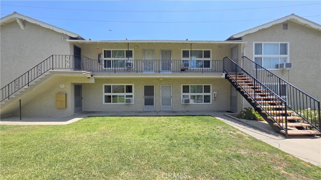 2334 E Santa Fe Avenue 2, Fullerton CA 92831 - photo 1