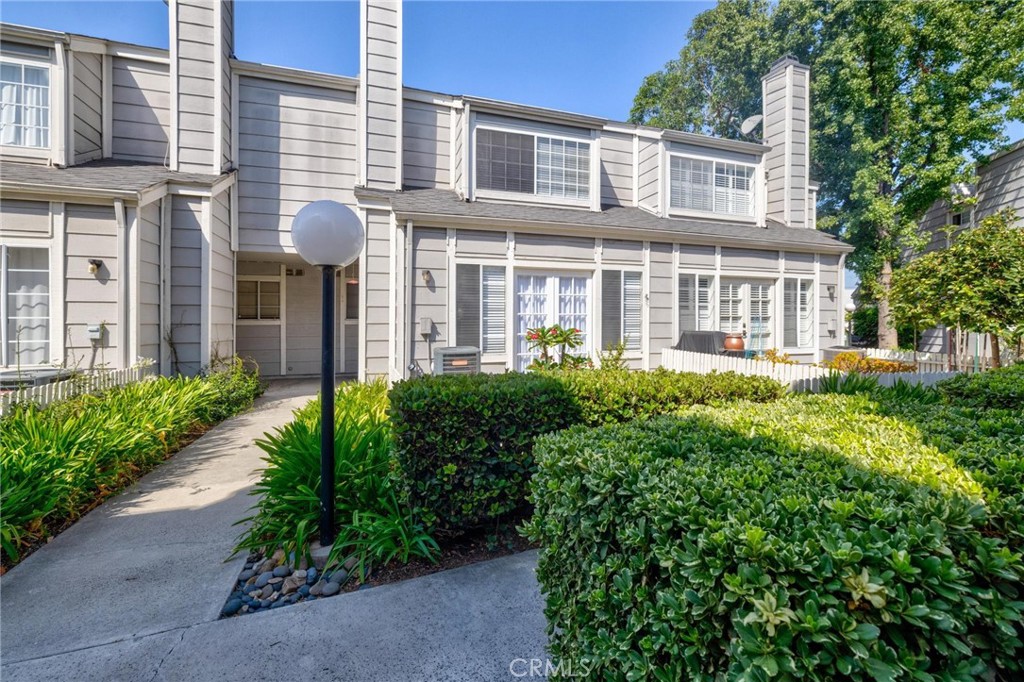 Front Entrance - 2390 W Orangethorpe Avenue 10, Fullerton CA 92833 - photo 1