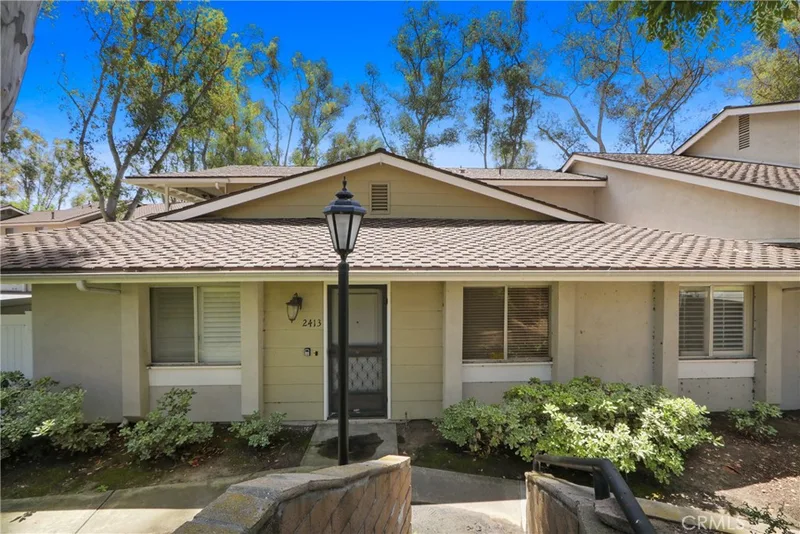 2413 Coventry Cir 121, Fullerton, CA 92833