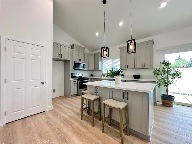 2418 Thorn Place A, Fullerton, CA 92835