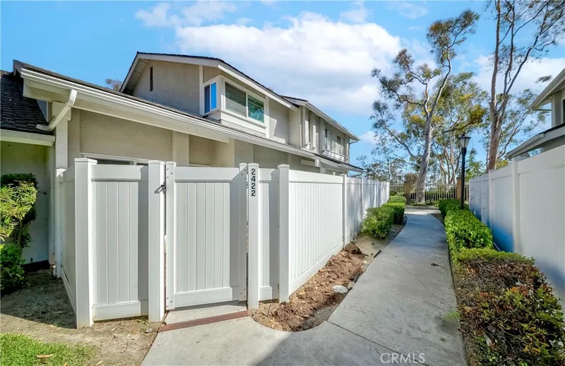 2422 Coventry Circle 47, Fullerton, CA 92833