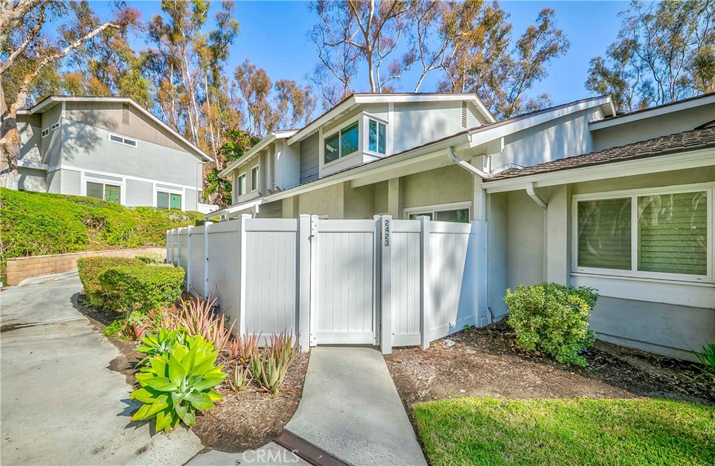 2423 Coventry Cir, Fullerton CA 92833 - photo 1
