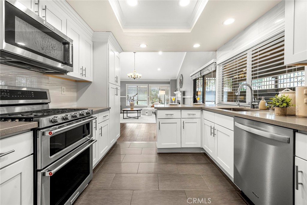 2519 Regency Circle, Fullerton CA 92833 - photo 7