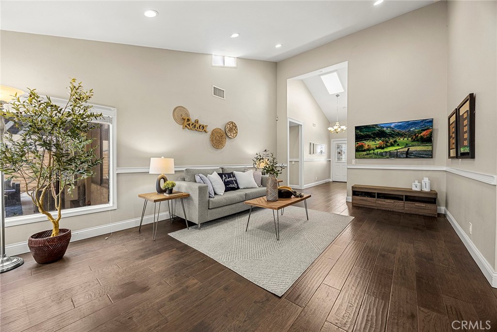 2519 Regency Circle, Fullerton CA 92833 - photo 10