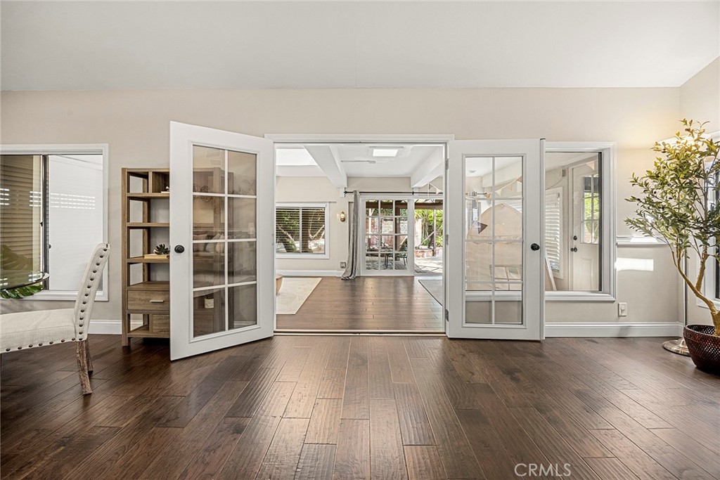 2519 Regency Circle, Fullerton CA 92833 - photo 12