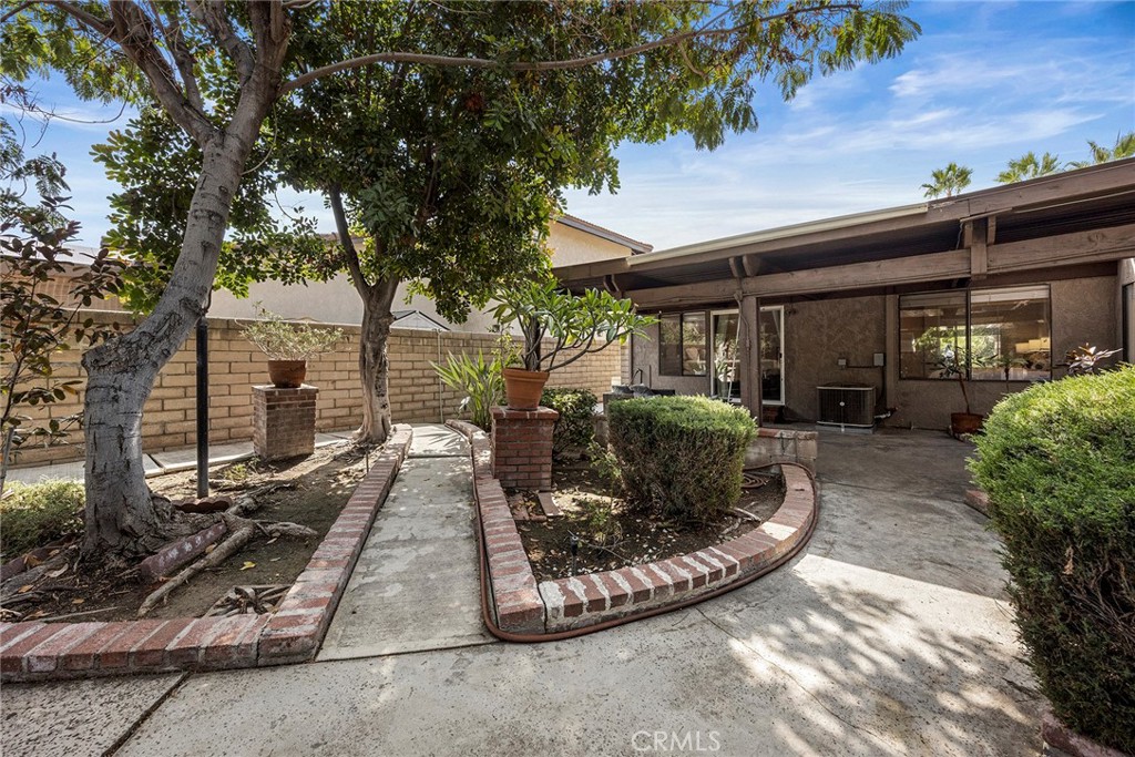 2519 Regency Circle, Fullerton CA 92833 - photo 27