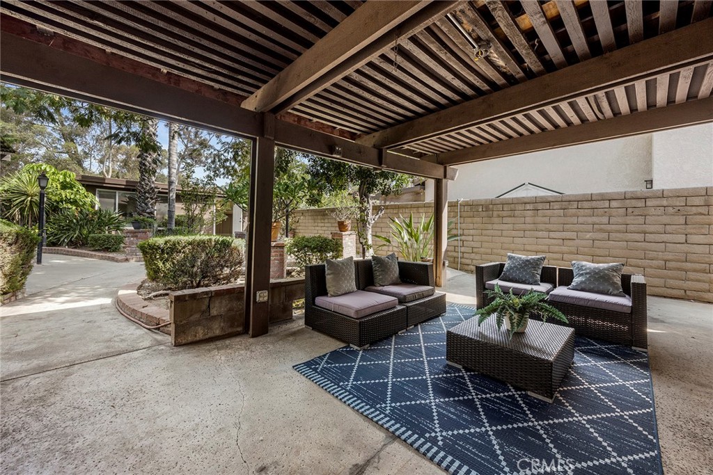 2519 Regency Circle, Fullerton CA 92833 - photo 28