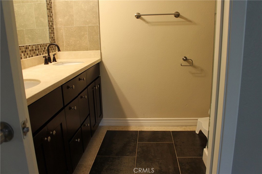 2601 Middlesex, Fullerton CA 92835 - photo 18